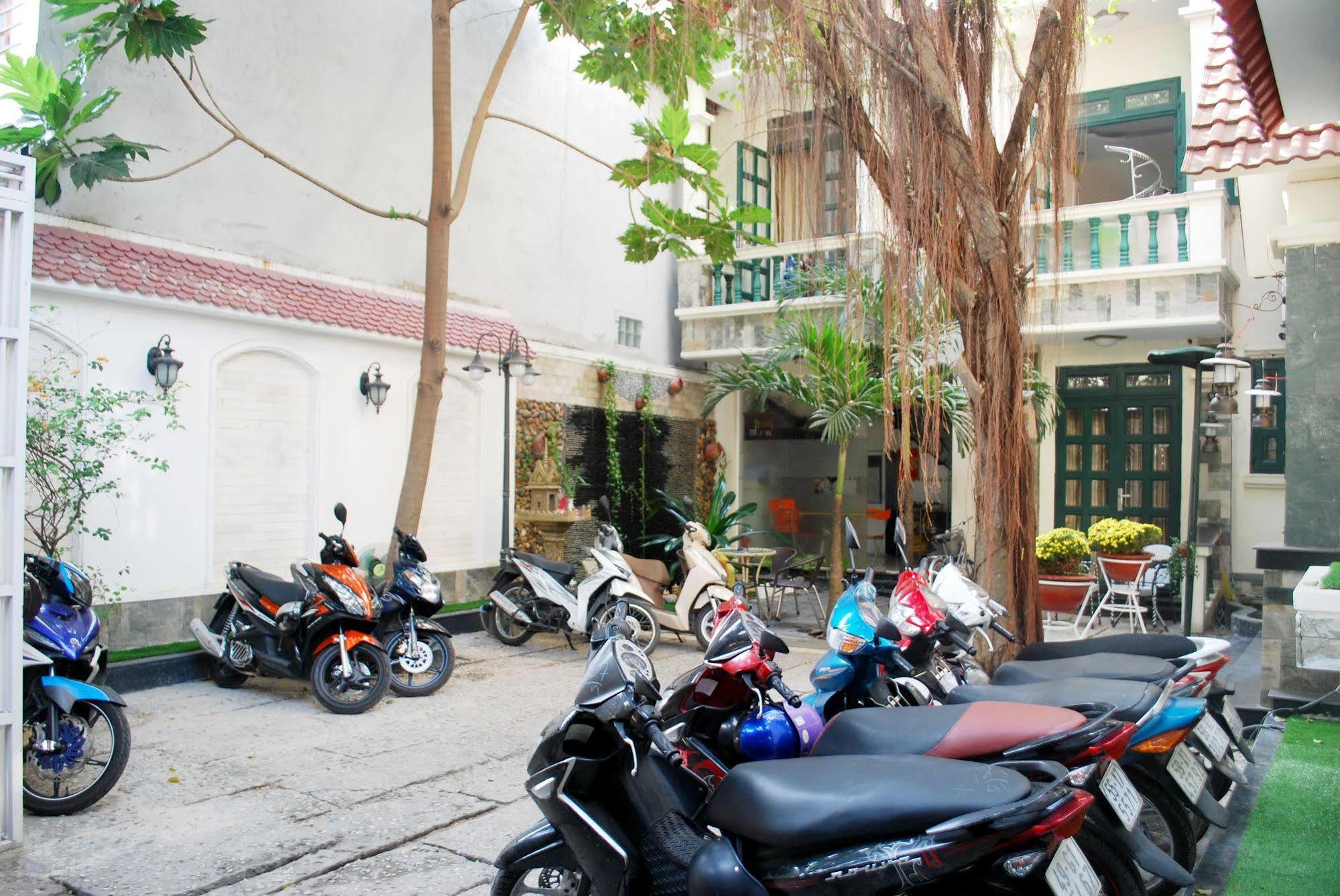 Lan Anh Hotel Hô Chi Minh-Ville Extérieur photo